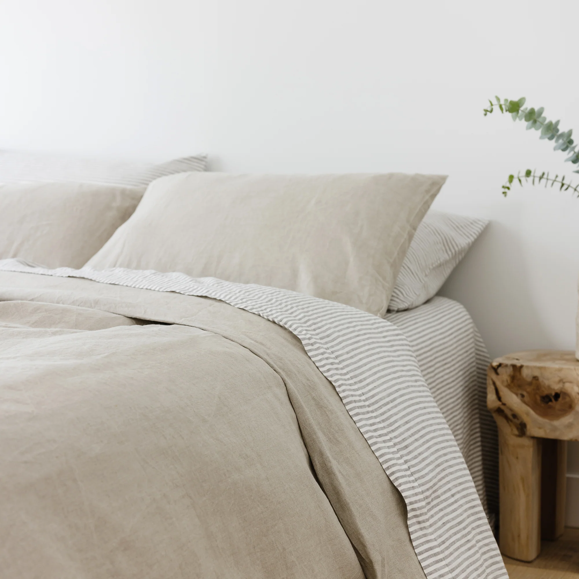 Grey Stripes Linen Fitted Sheet - Image 12