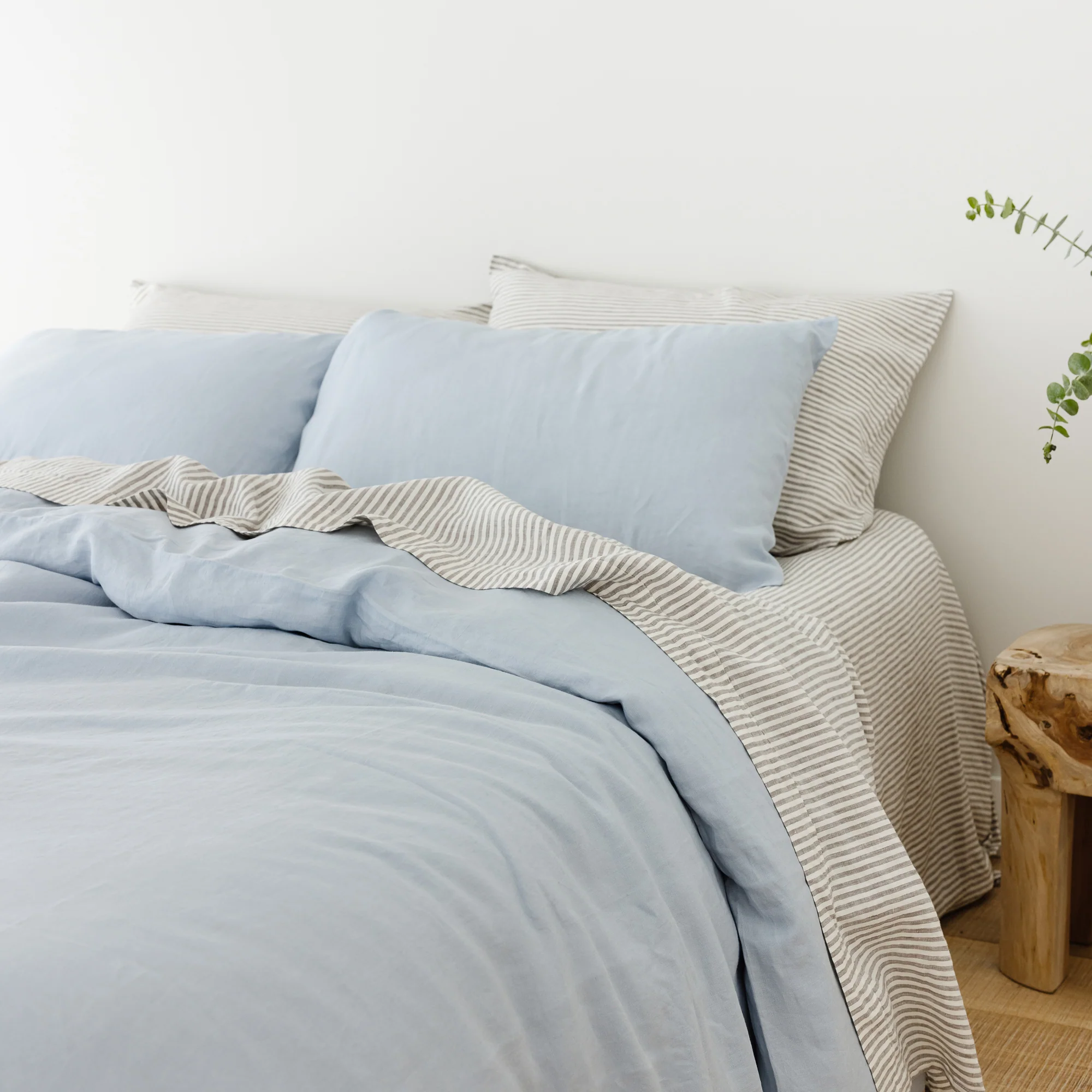 Grey Stripes Linen Fitted Sheet - Image 25