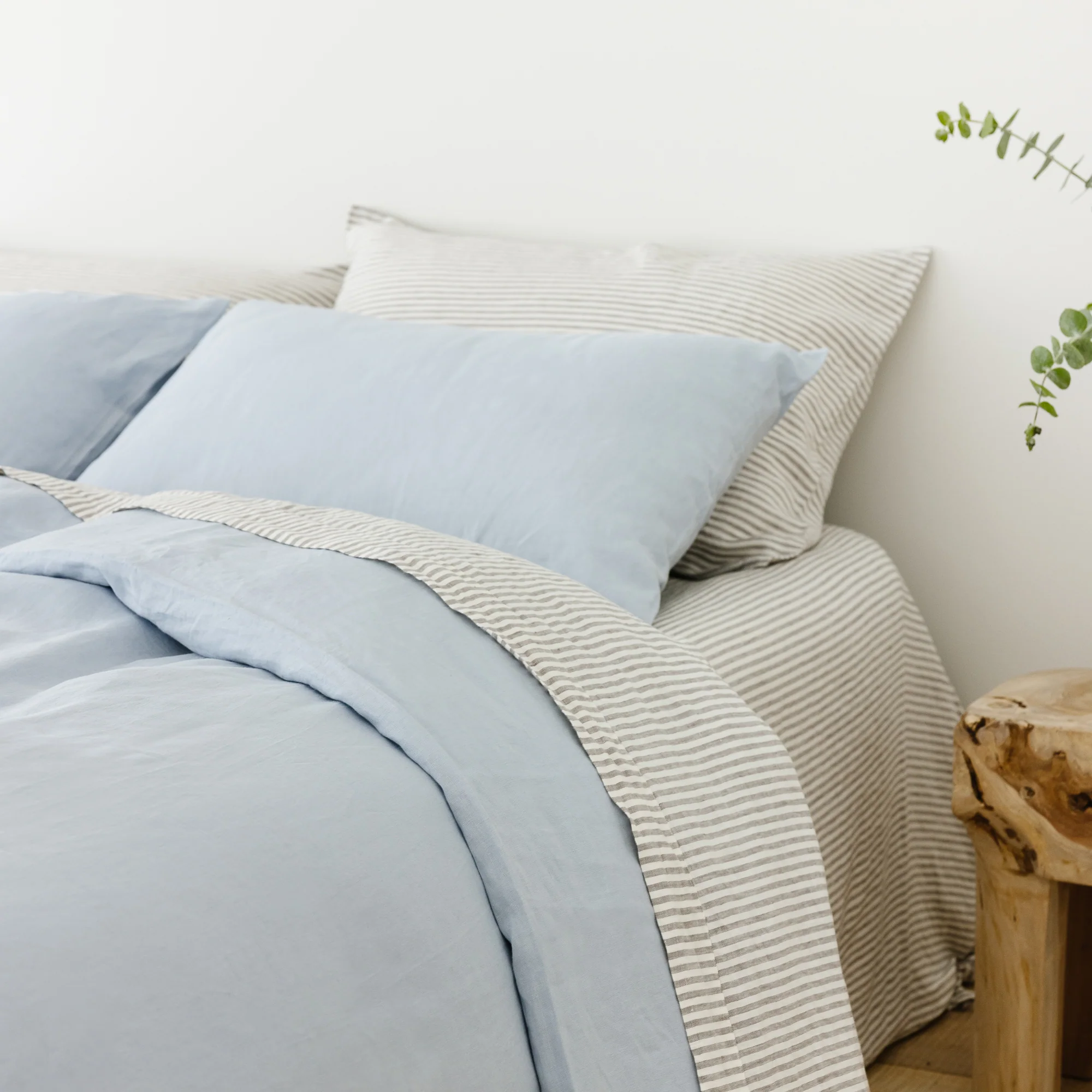 Grey Stripes Linen Sheets Set - Image 22