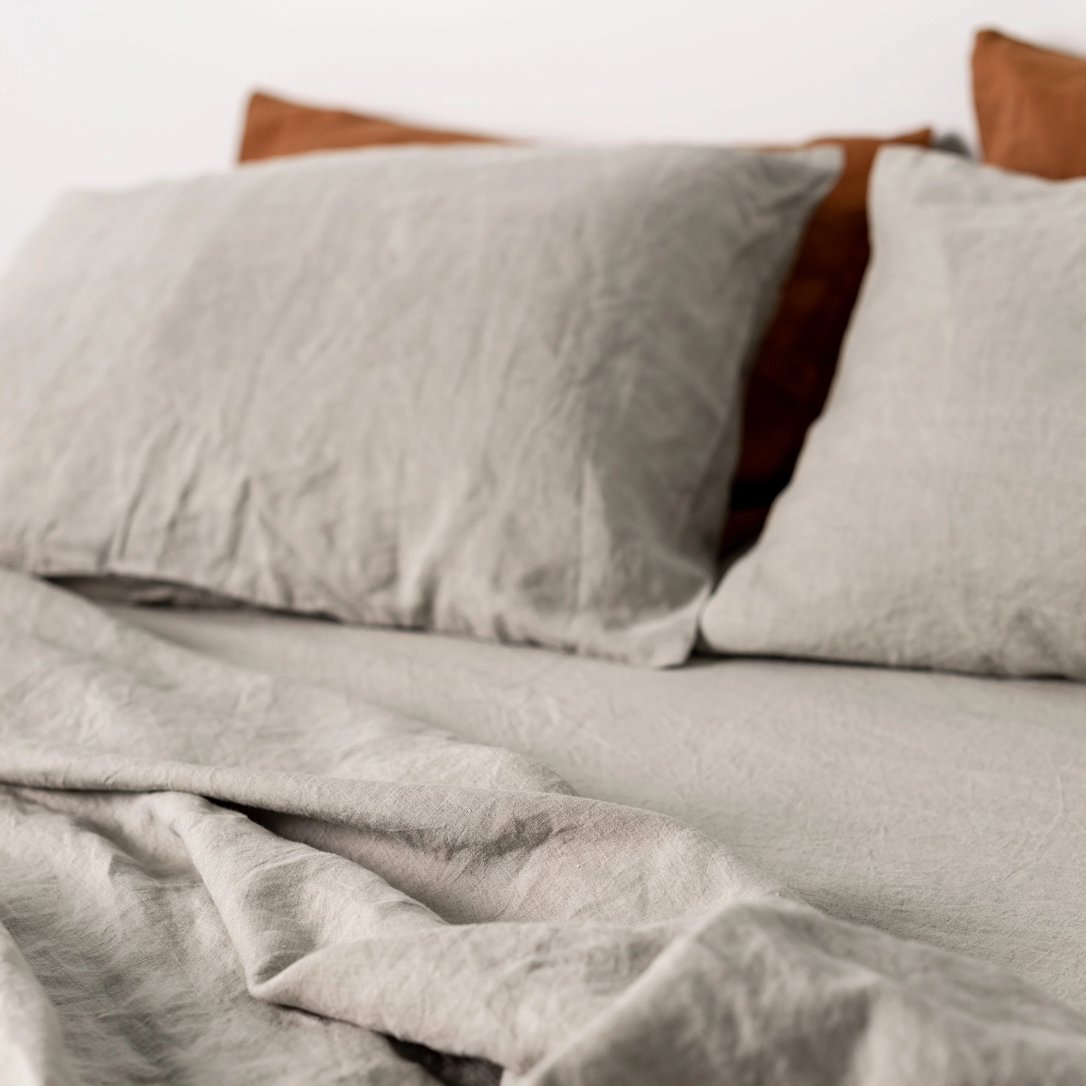 Natural Linen Fitted Sheet - Image 3