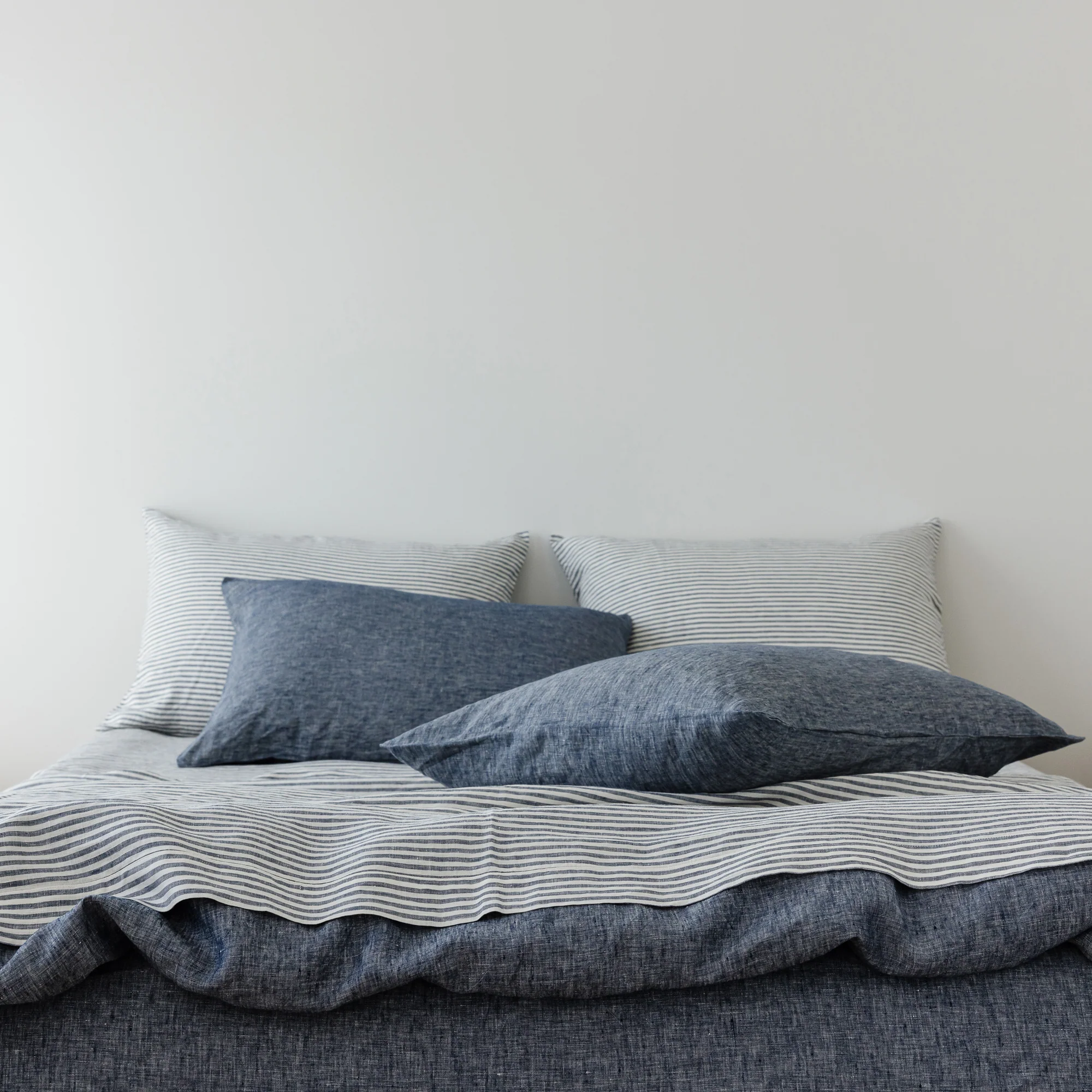 Navy Blue Stripes Linen Sheets Set - Image 5