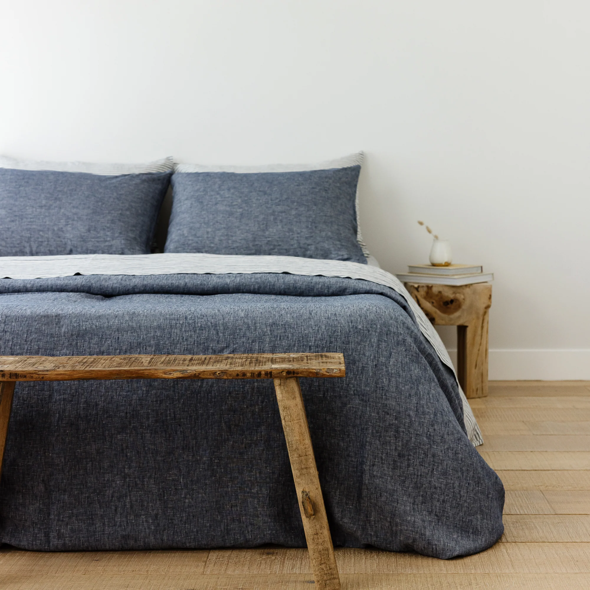 Navy Blue Stripes Linen Sheets Set - Image 9