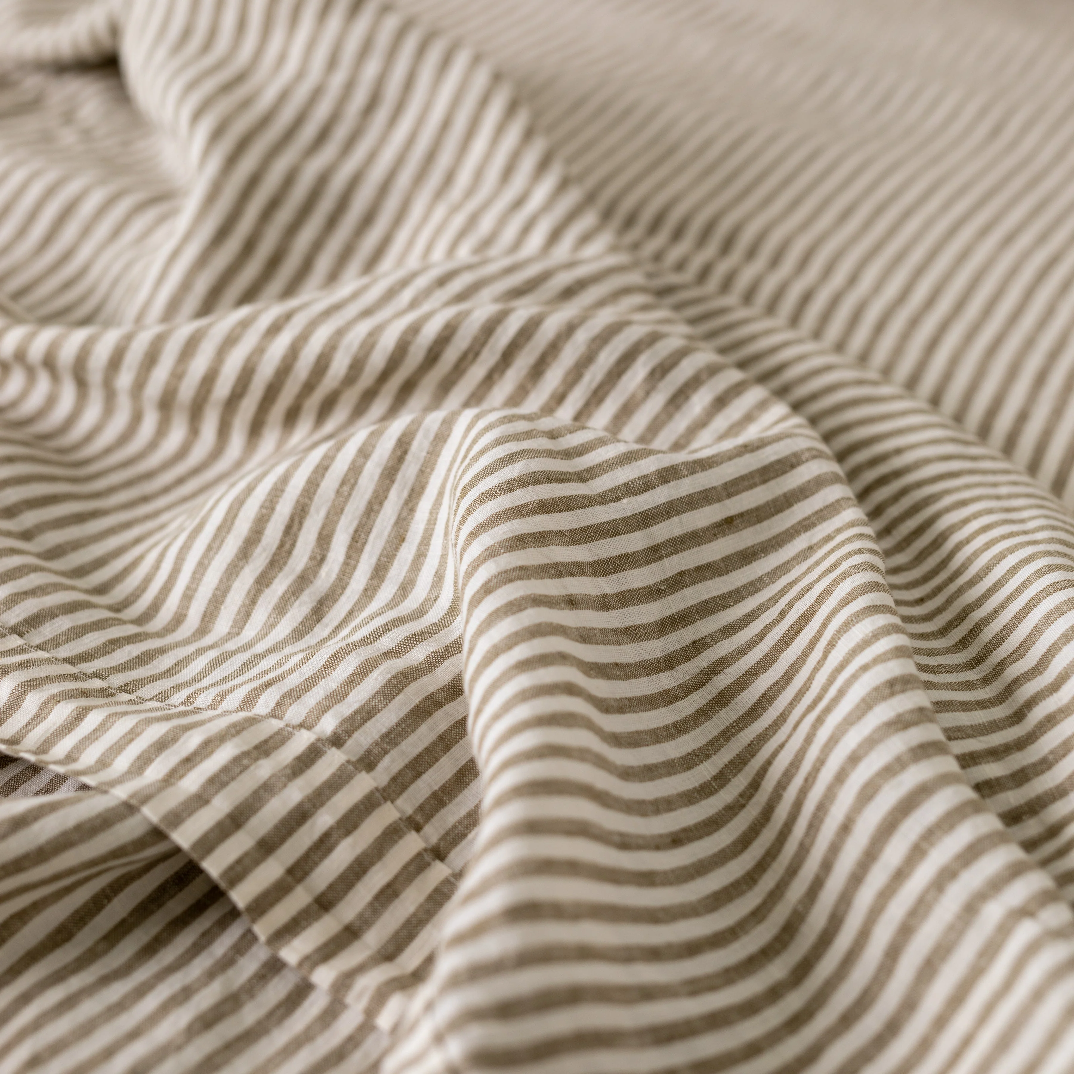 Olive Stripes Linen Fitted Sheet - Image 4
