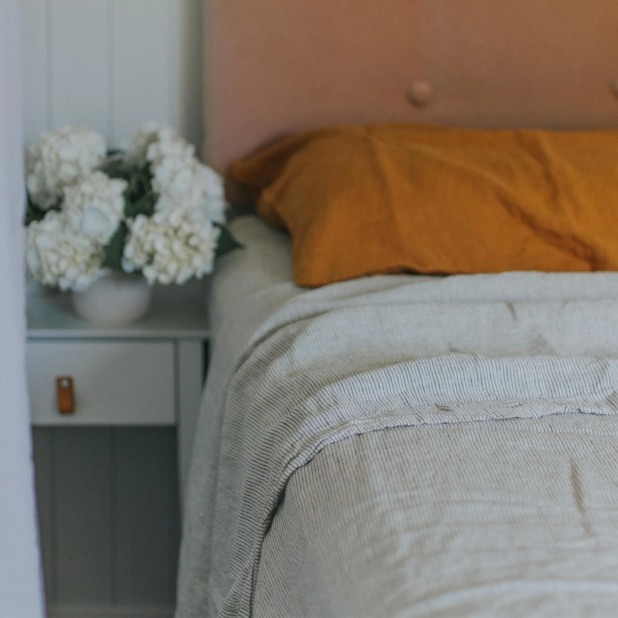 Pinstripes Linen Fitted Sheet - Image 13