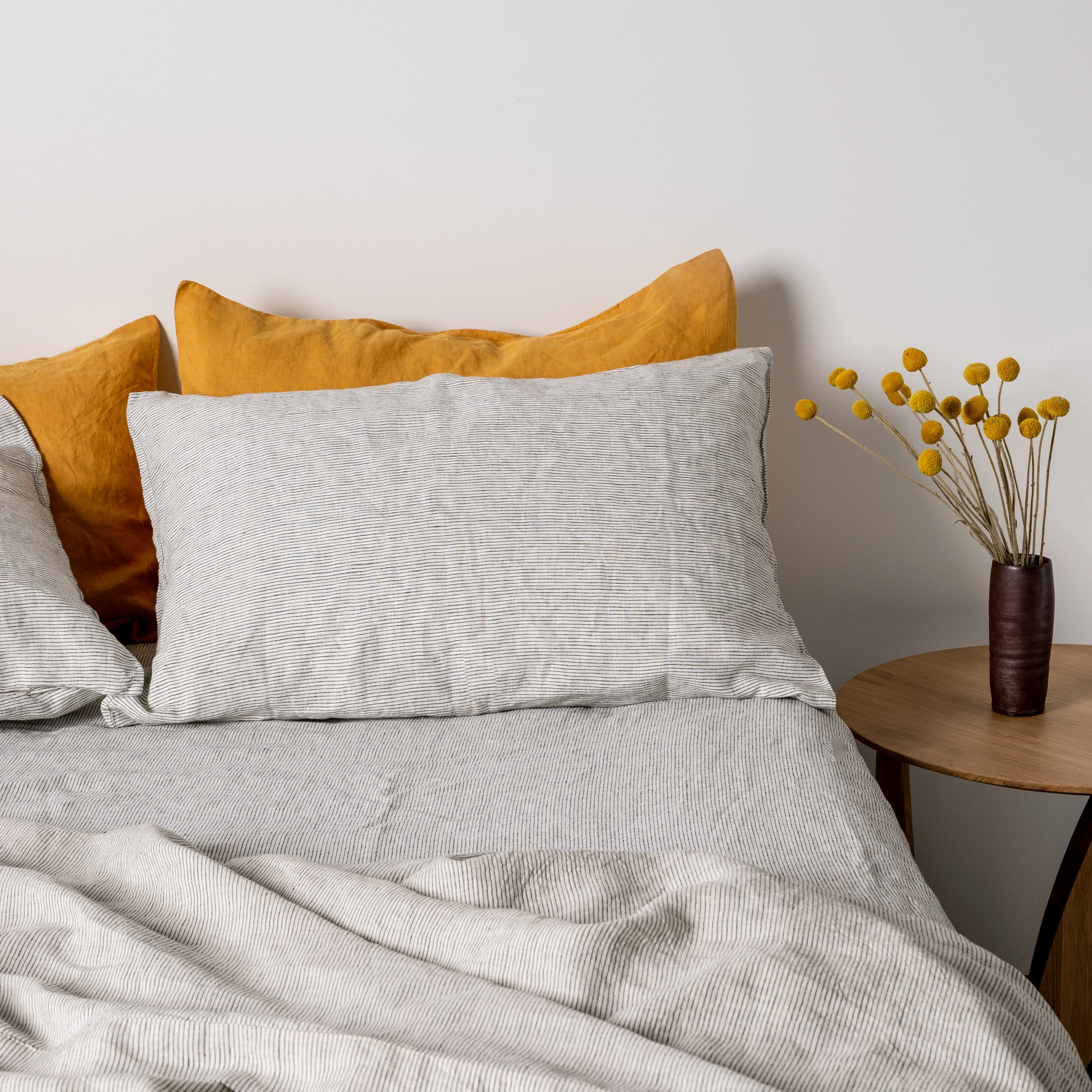 Pinstripes Linen Fitted Sheet - Image 5
